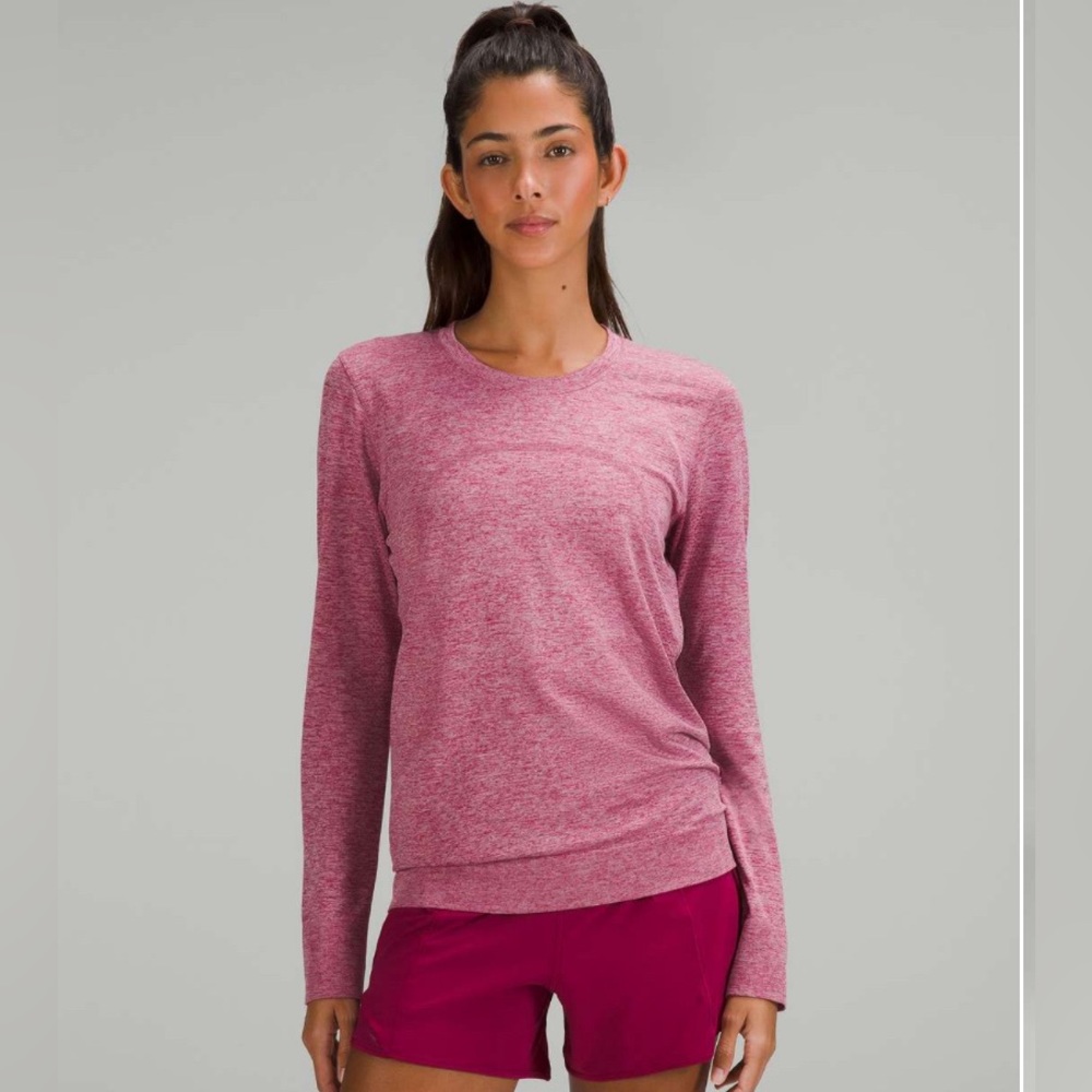 Lululemon Swiftly Relaxed-Fit Long Sleeve Shirt
Pomegranate / Pink Peony Size 6